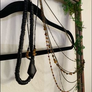 Multi-tiered Topaz-Amber-colored beads *Brass necklace